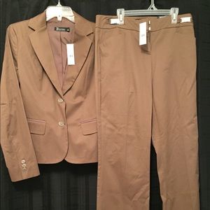 New York & Co. Career suit